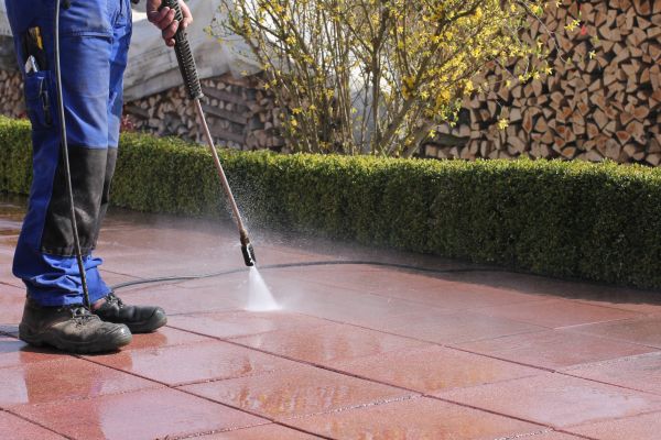Driveway Pavers Cleaning in Vienna