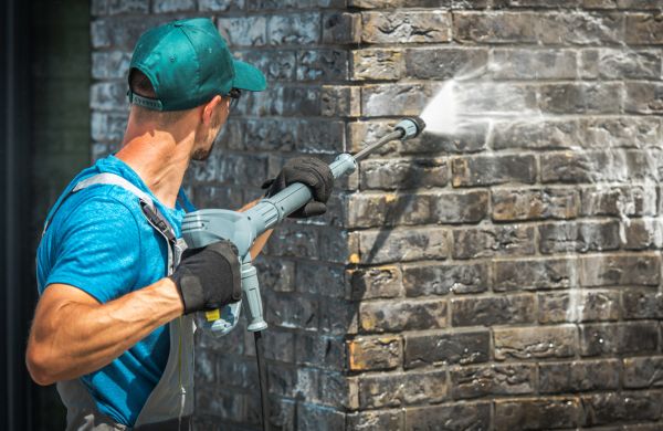 Brick Wall Cleaning in Vienna