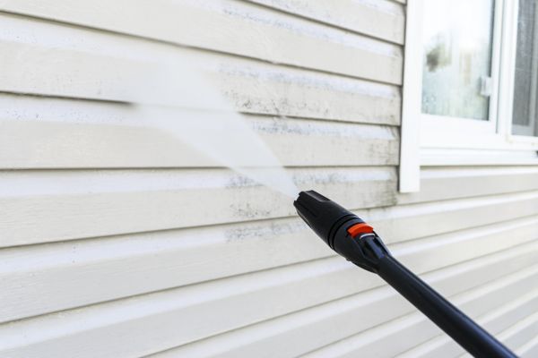 Exterior House Washing in Vienna